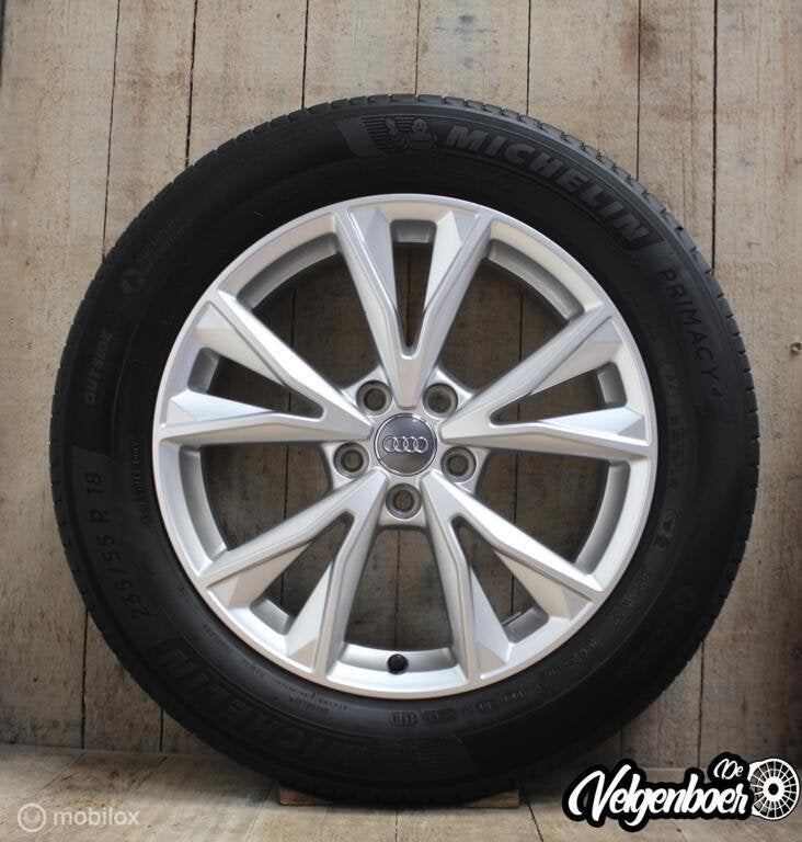 Originele Audi Q3 velgen + Michelin zomerbanden | 18 inch, Auto-onderdelen, Banden en Velgen, Gebruikt, Zuiderinslag 2 3833 BP, Leusden
