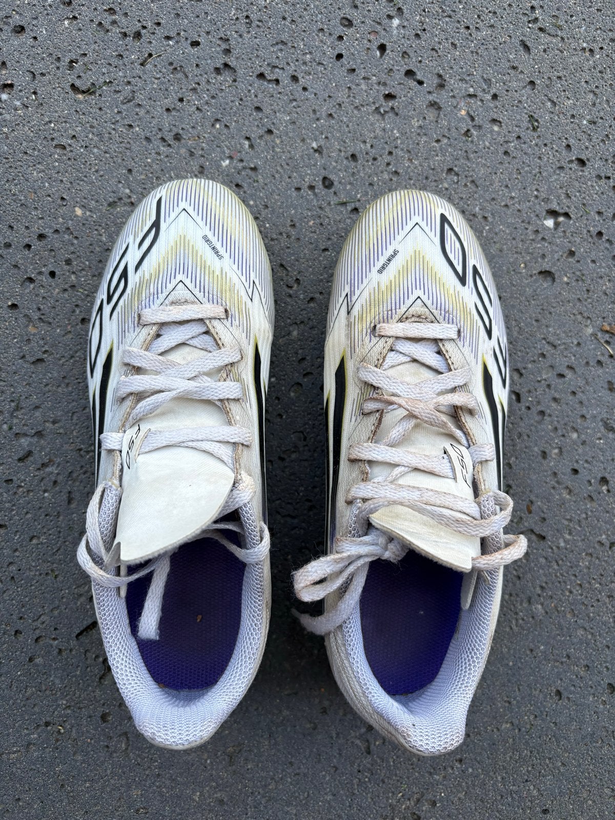 Adidas F50 voetbalschoenen maat 35,5, Ophalen of Verzenden, Gebruikt, Schoenen