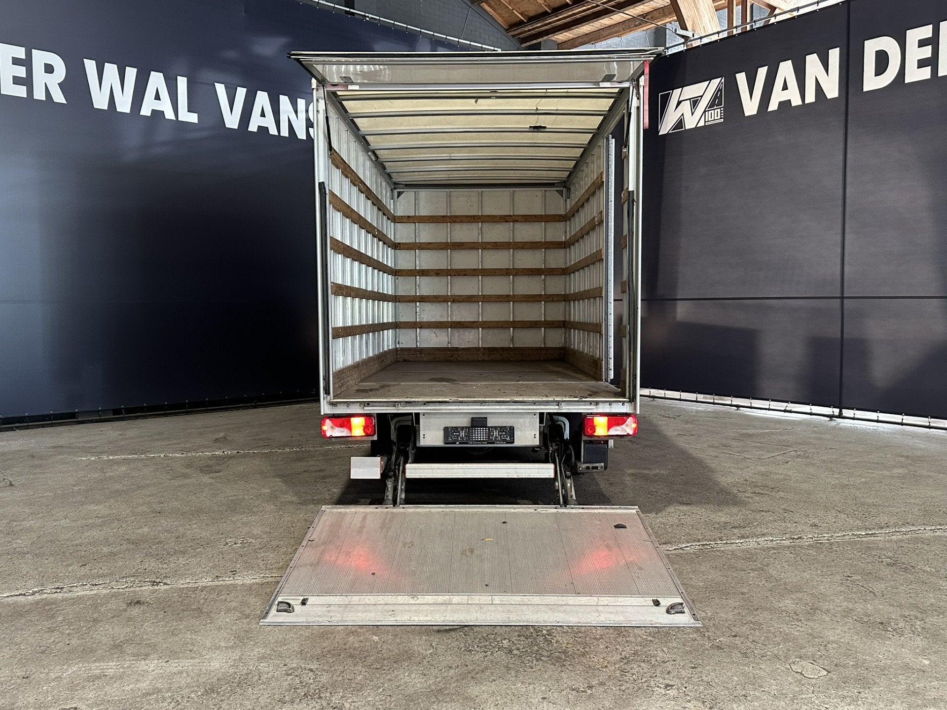 Mercedes-Benz Sprinter 317 CDI 170pk 9G-Tronic Automaat Bakw, Achterwielaandrijving, Gebruikt, 4 cilinders, Wit