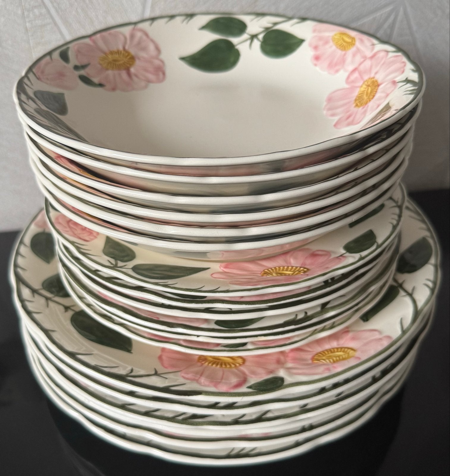 Villeroy & Boch Wild Rose borden set - 6x 20cm, 6x 21cm, 6x, Gebruikt, Ophalen of Verzenden, Bord(en), Porselein