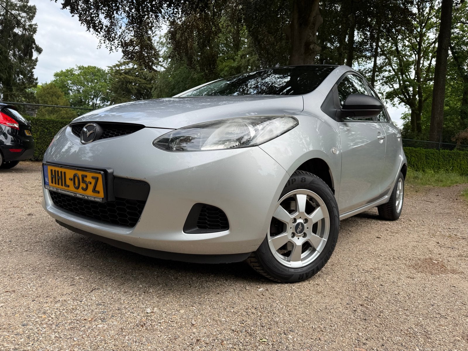 Mazda 2 1.3 55KW 5DRS 2007 Grijs airco en apple carplay, Voorwielaandrijving, Stof, 74 pk, Zwart