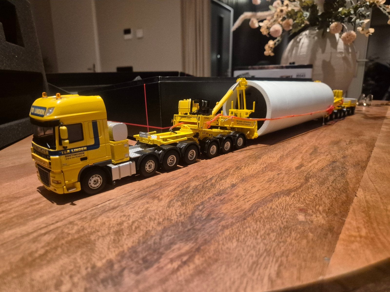 windmill transport ter linden wsi/tekno, Ophalen, Zo goed als nieuw, Bus of Vrachtwagen, Tekno