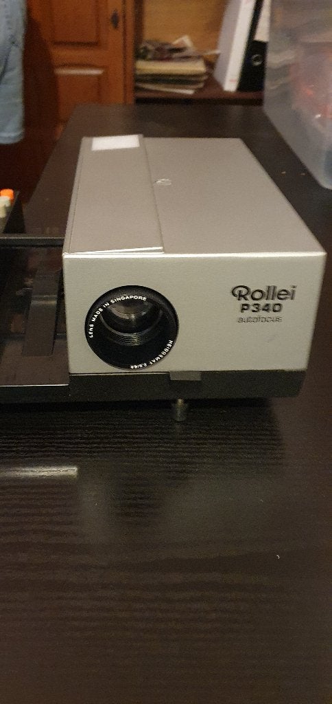 Diaprojector Rollei P340 met tafel en scherm, Ophalen, Gebruikt, Met scherm