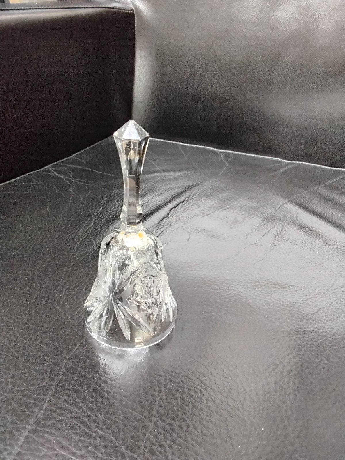 tafelbel van kristal, 14 cm hoog, Ophalen of Verzenden
