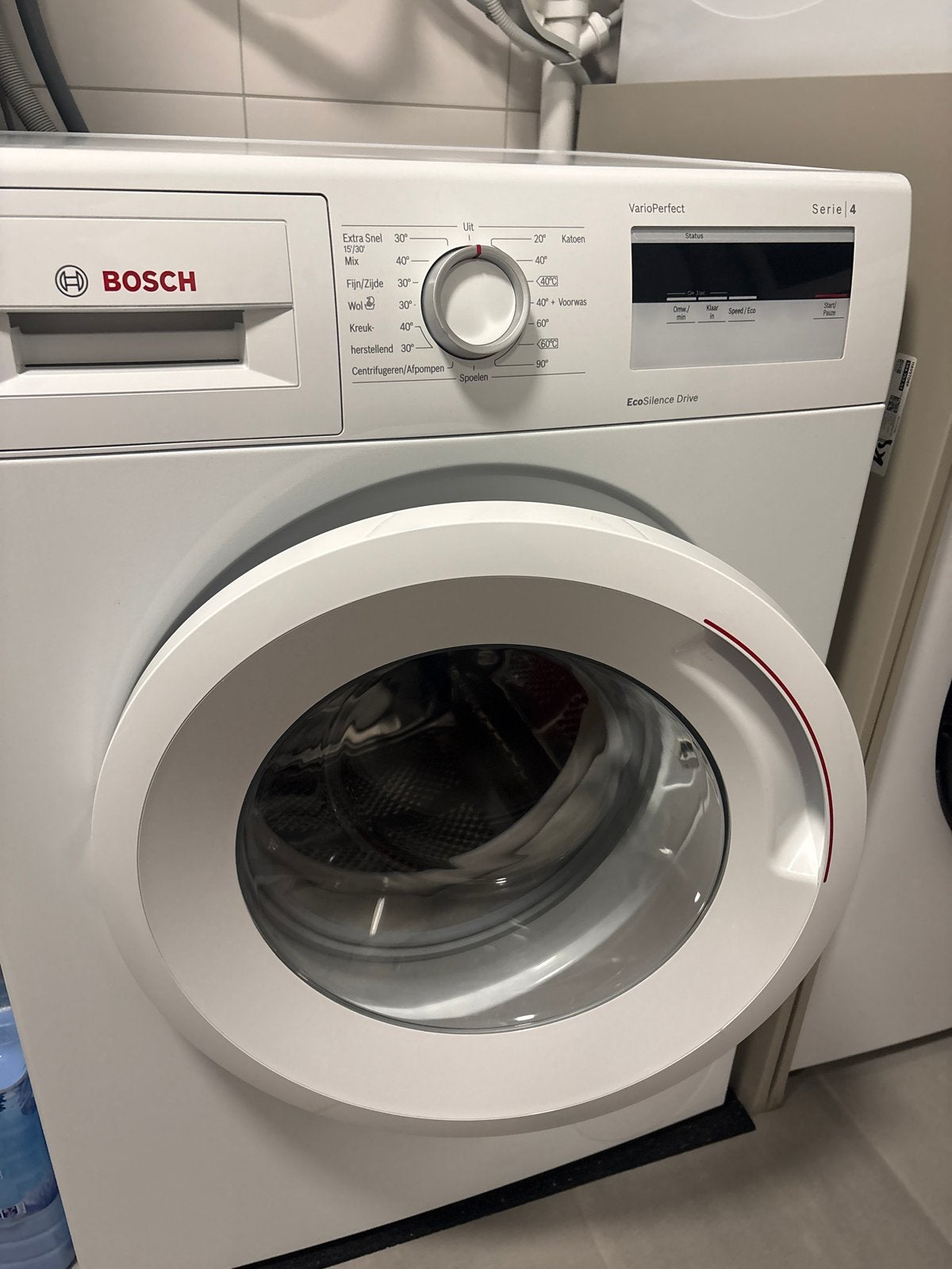 Bosch Serie 4 VarioPerfect Wasmachine - Zo goed als nieuw, Witgoed en Apparatuur, Ophalen, Zo goed als nieuw, Voorlader, Kort programma