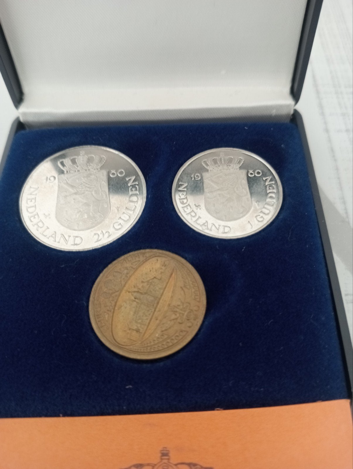 Rijksdaalder en gulden set inhuldiging Beatrix 1980, Ophalen of Verzenden, Koningin Beatrix, 1 gulden, Setje