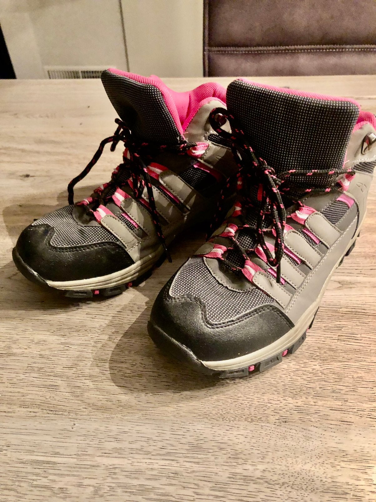 Wandelschoenen maat 38. Valt als 37,5. Nieuw, Sport en Fitness, Bergsport en Wandelen, Ophalen of Verzenden, Zo goed als nieuw