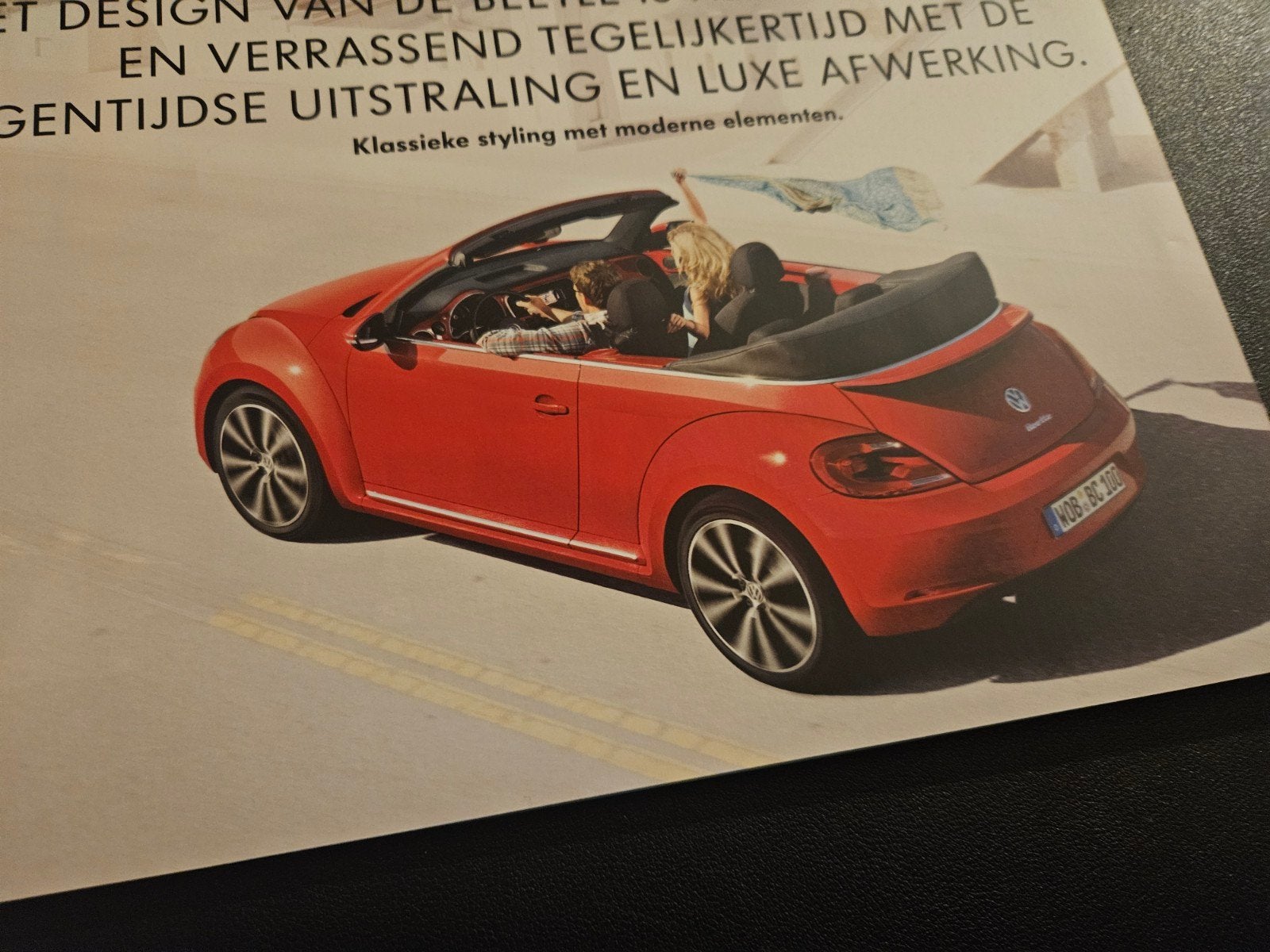 Brochure Volkswagen Beetle & Beetle Cabrio 2013, Ophalen of Verzenden, Zo goed als nieuw, Volkswagen
