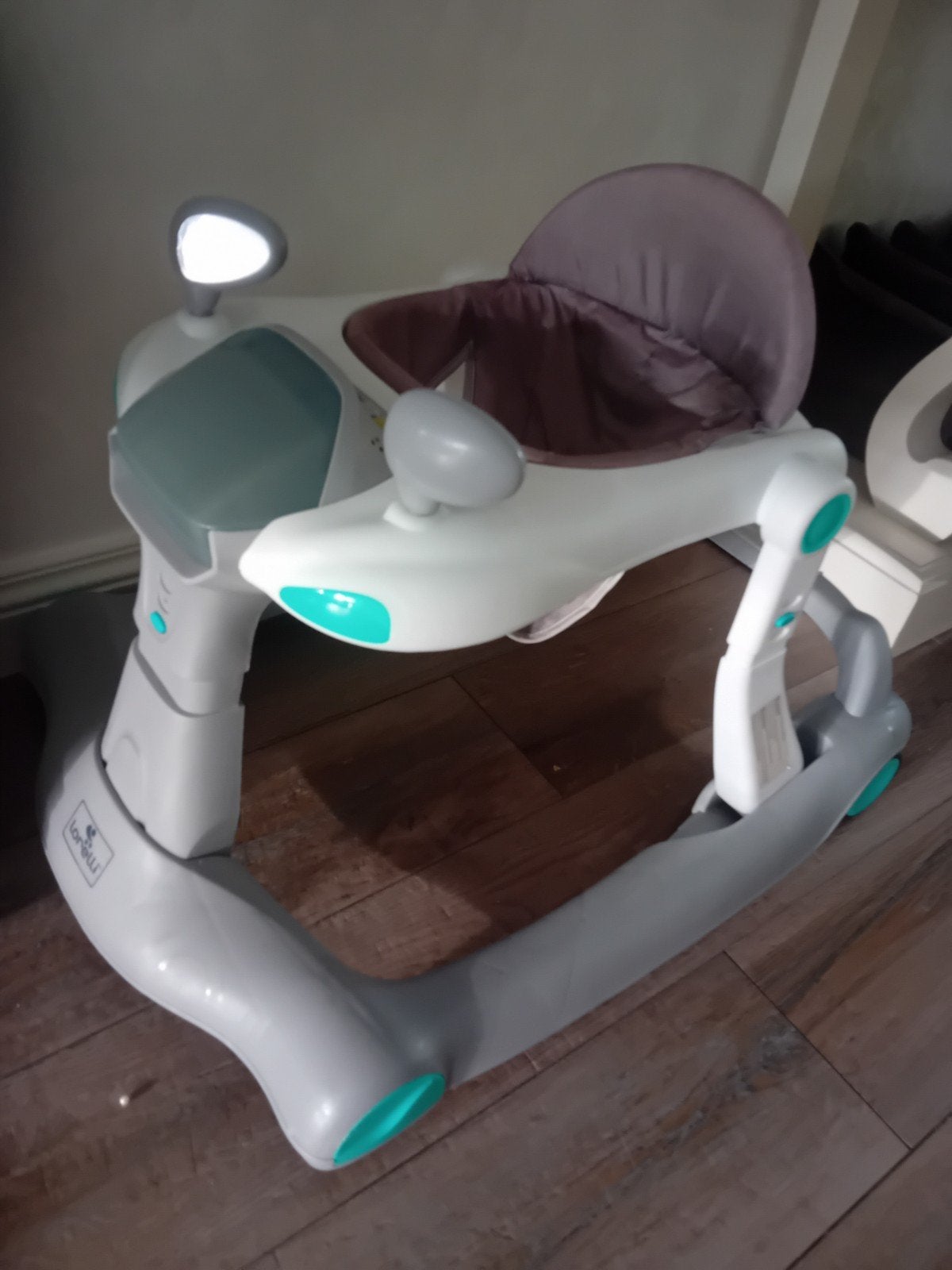 TE KOOP LOOPSTOEL MET GELUID, Ophalen