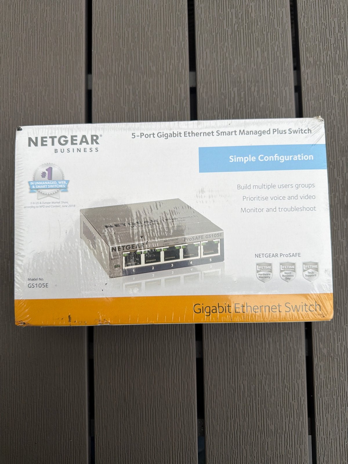 NETGEAR GS105E 5-Poorts Gigabit Smart Managed Plus Switch, Computers en Software, Netgear Ierland, Netgear, Nieuw, Ophalen of Verzenden