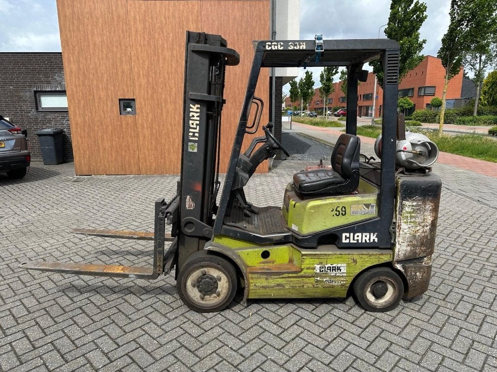 Clark CGC30H LPG Heftruck – Bouwjaar 1999 – Side Shift, Heftruck, Clark, 2000 tot 3000 kg, Ophalen
