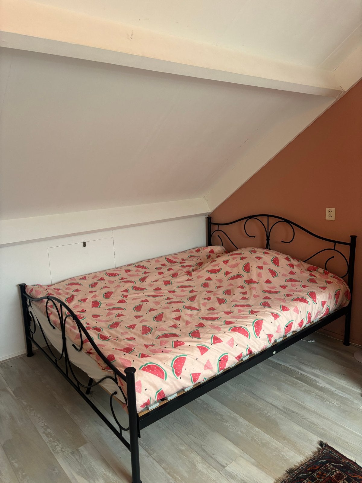 Tweepersoonsbed 160x200 cm met lattenbodem