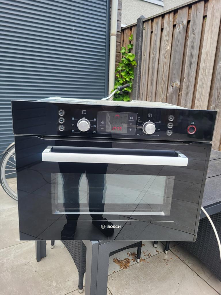 LUXE ZWART BOSCH COMBI OVEN/ GRILL /HETE LUCHT/ MAGNTROON, Witgoed en Apparatuur, Ovens, Ophalen, Zo goed als nieuw, Hete lucht