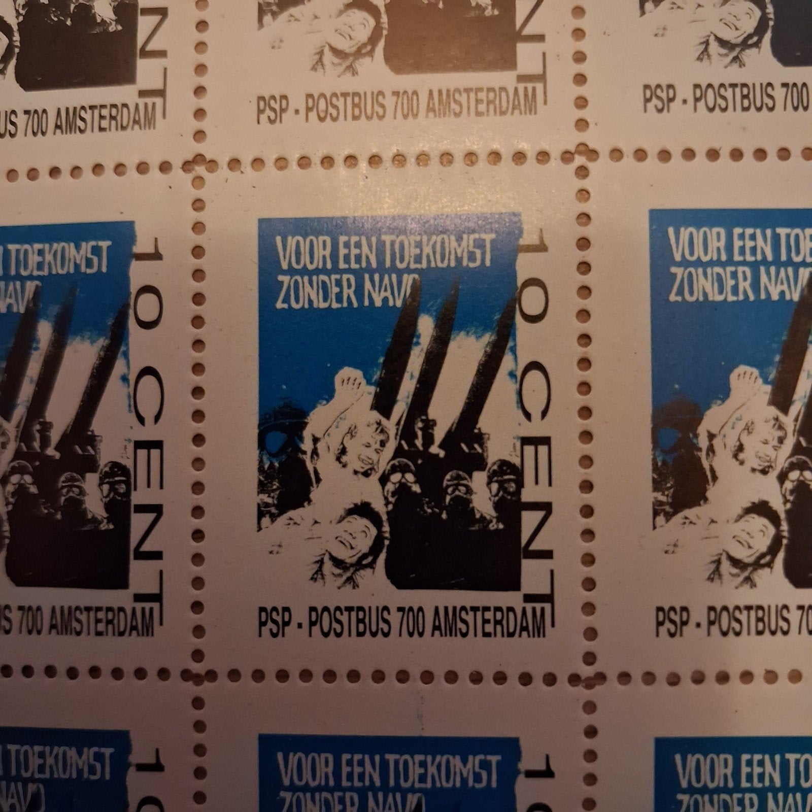 Velletje postzegels PSP 10 cent, Ophalen