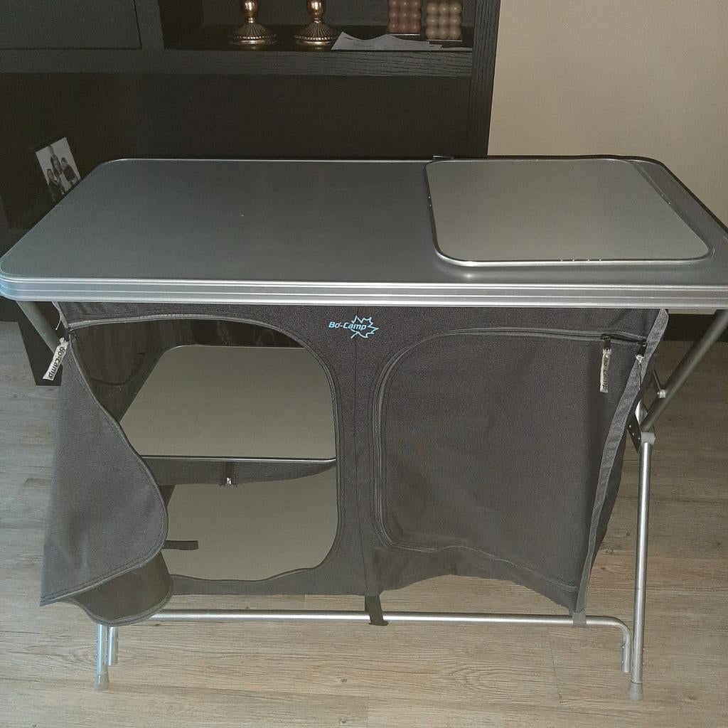 Bo camp kast, Caravans en Kamperen, Ophalen, Zo goed als nieuw, Campingkast