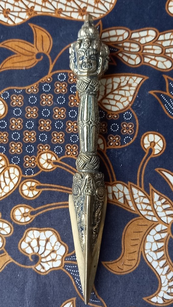 Prachtige zware oude Oosterse Purba van brons 25 cm., Ophalen of Verzenden