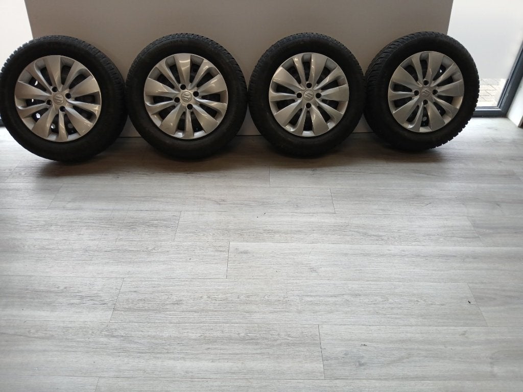 Winter Wielenset Suzuki Swift 2010-2017 15INCH staal!!, Auto-onderdelen, Ophalen, Gebruikt, 15 inch, 185 mm