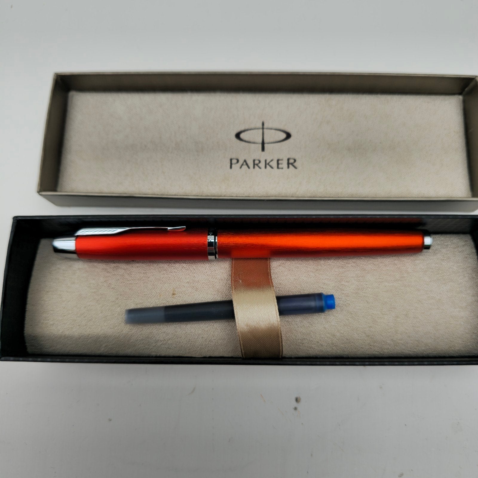 Parker vulpen IM Premium Big Red in perfecte Conditie, Parker, Met doosje, Ophalen of Verzenden, Zo goed als nieuw