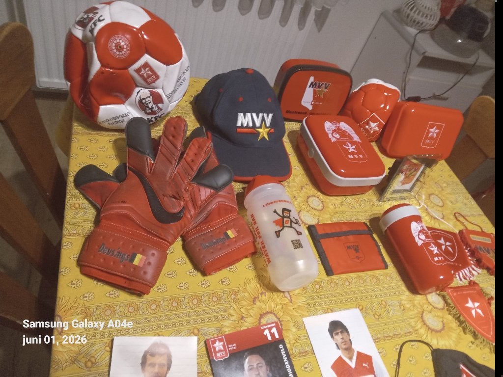 Mvv Verzameling, Ophalen of Verzenden, Zo goed als nieuw, Overige sporten, Overige typen
