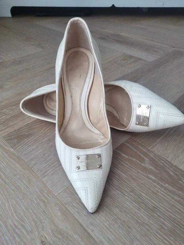 Gianni Versace witte pumps maat 37, Ophalen of Verzenden
