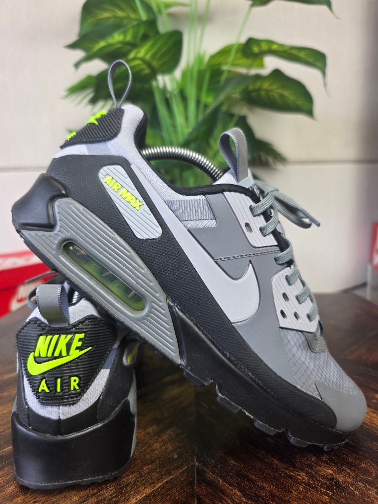 Nike Air Max 90 Drift Vast Grey maat 43, Zwart, Nike, Ophalen of Verzenden, Nike