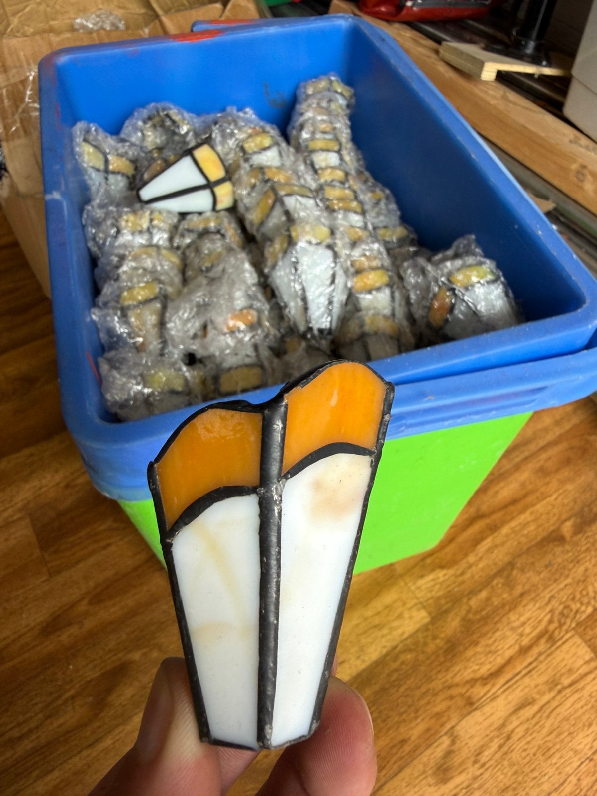 Tiffany lampglazen (2 dozen), Huis en Inrichting, Ophalen, Nieuw, E27 (groot)