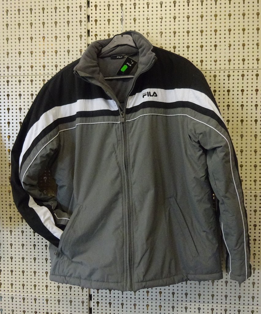 NIEUW Maat M/L.  Warme Winter Jas van het Merk: FILA., Maat 52/54 (L), Meerkleurig, Nieuw, Ophalen of Verzenden