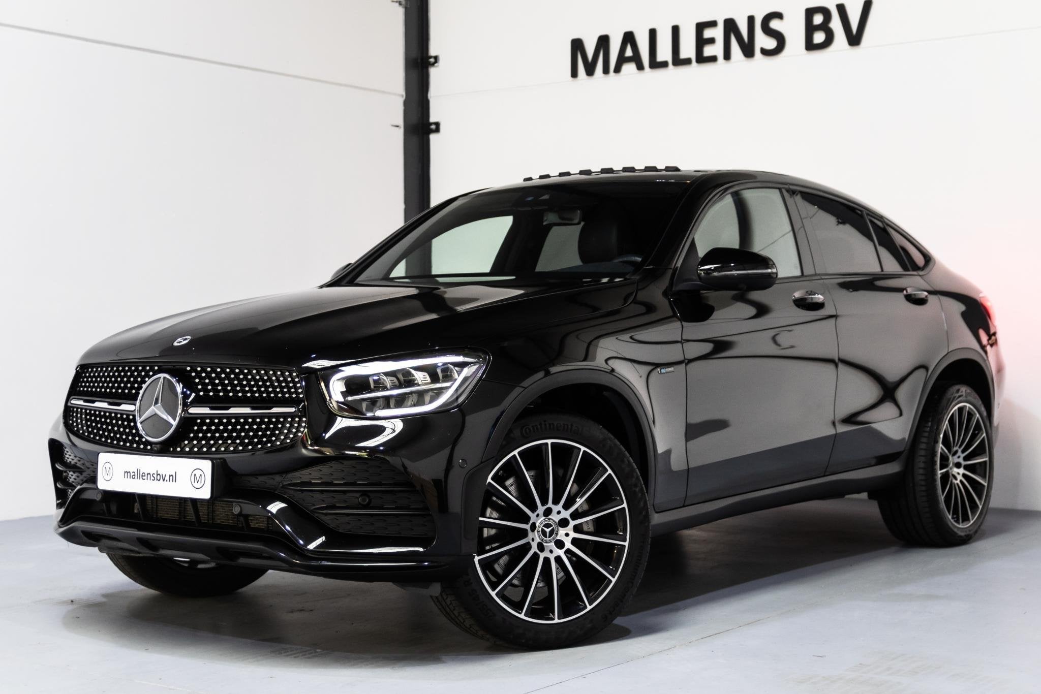 Mercedes-Benz GLC-klasse Coupé 300e 4MATIC AMG/360/LEDER/CA, Auto's, Automaat, 1940 kg, 14 kWh, Gebruikt