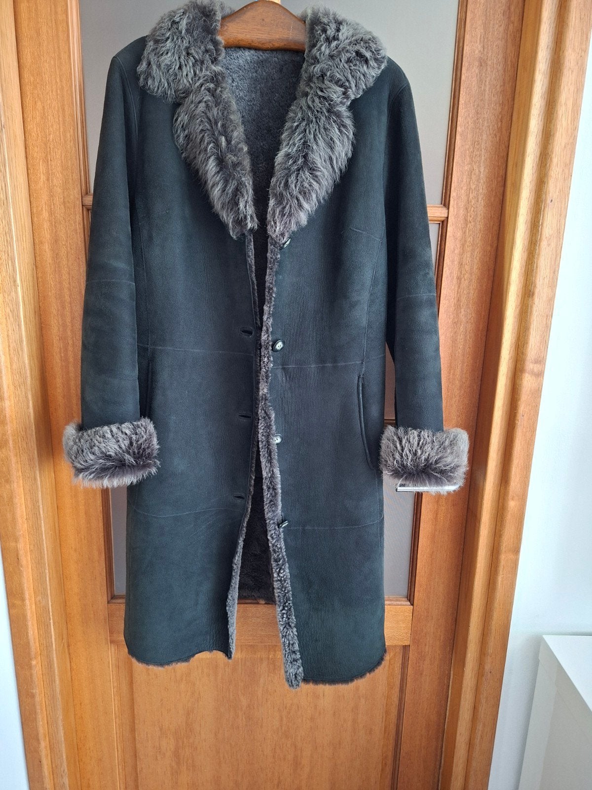 Lange lammy coat van BiBA, maat M, zo goed als nieuw, Maat 38/40 (M), Ophalen of Verzenden, Zo goed als nieuw, BiBA