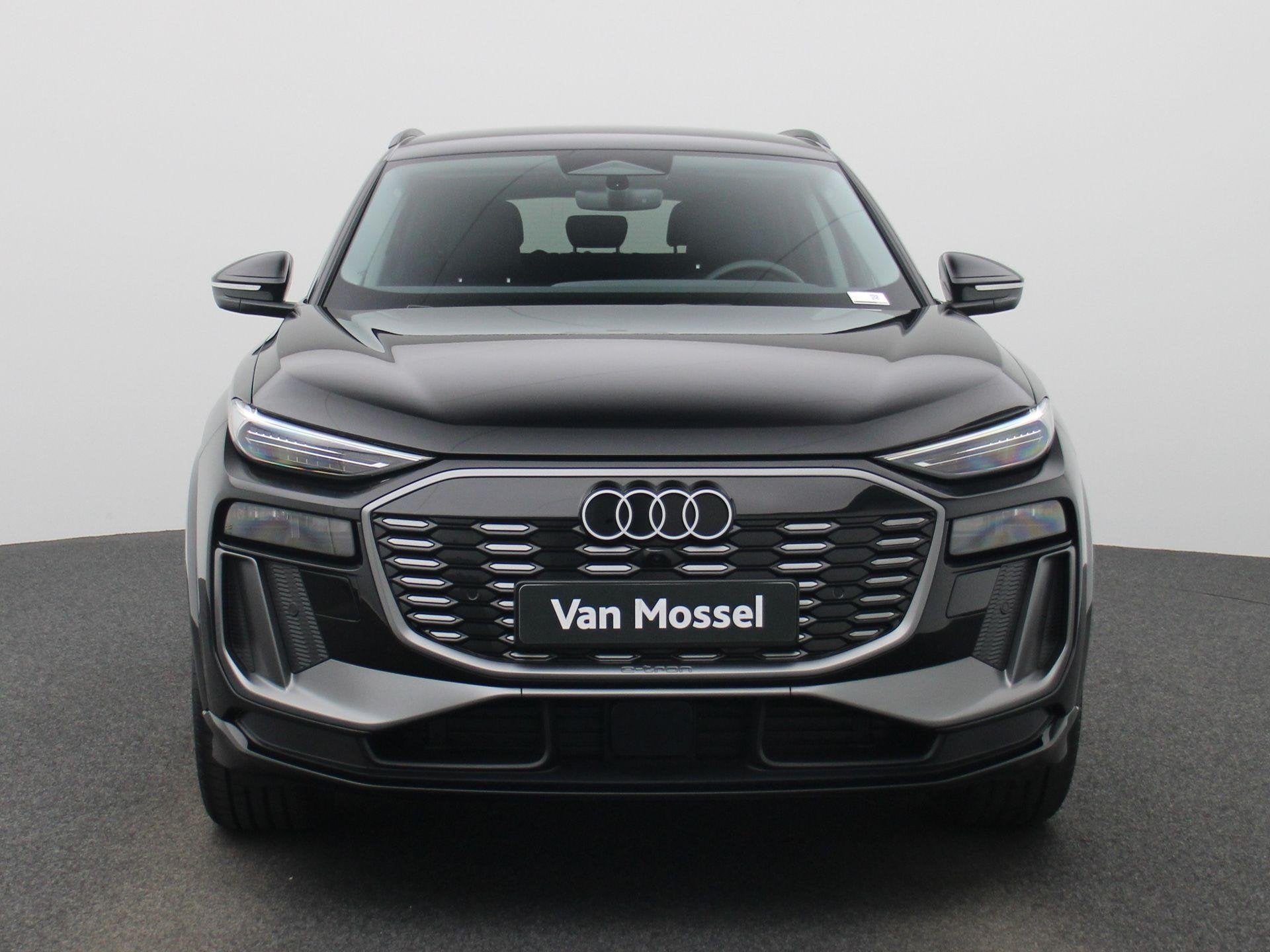 Audi Q6 e-tron edition 83 kWh | Demo |, Automaat, 12 maanden, Automatische klimaatregeling, Origineel Nederlands
