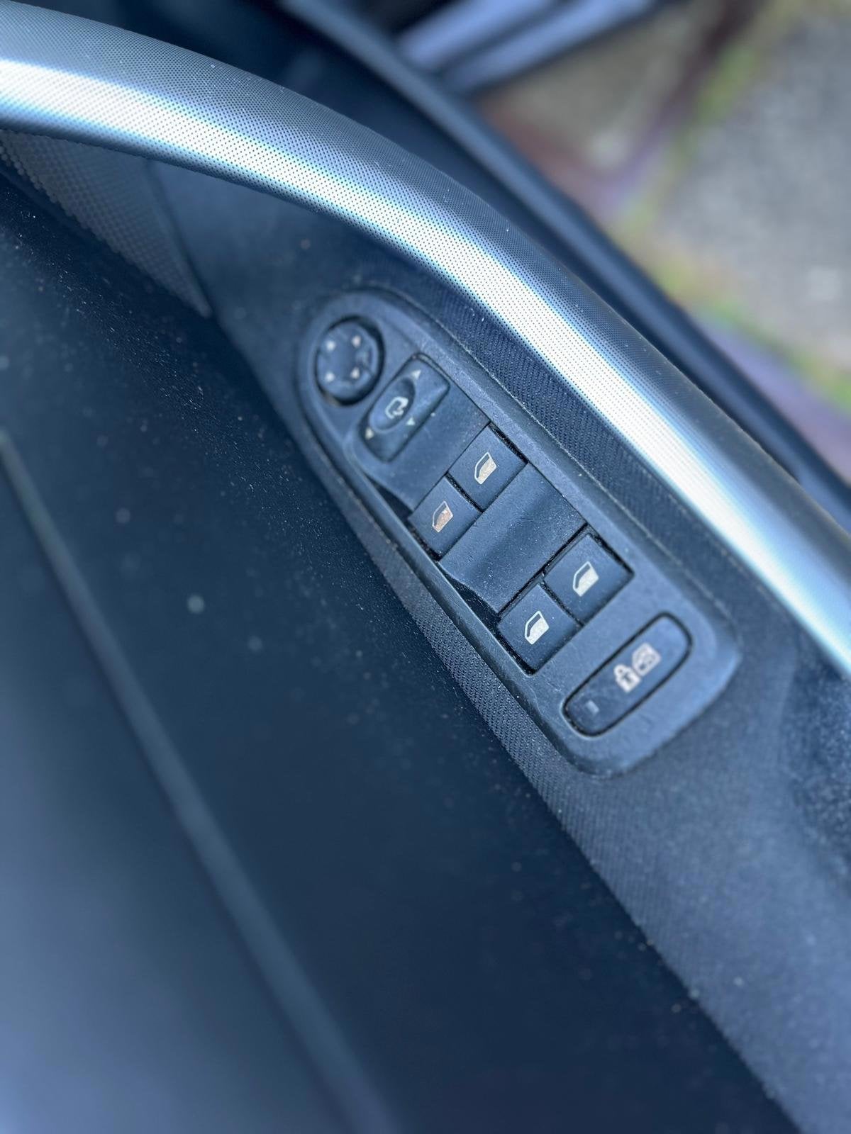 Peugeot 308 1.6 THP XT | Pano | Cruise Control | Climate Con, Voorwielaandrijving, Gebruikt, 1302 kg, 4 cilinders
