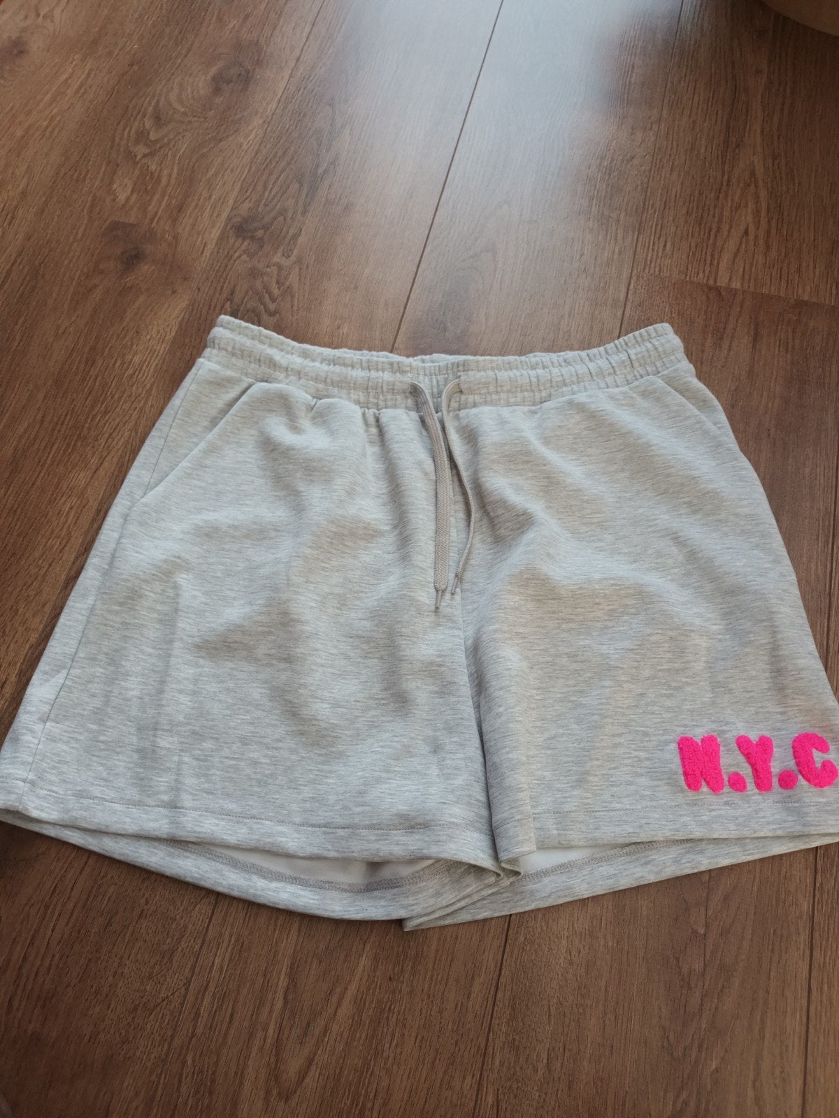 korte broek, Ophalen of Verzenden, Nieuw, Maat 38/40 (M)