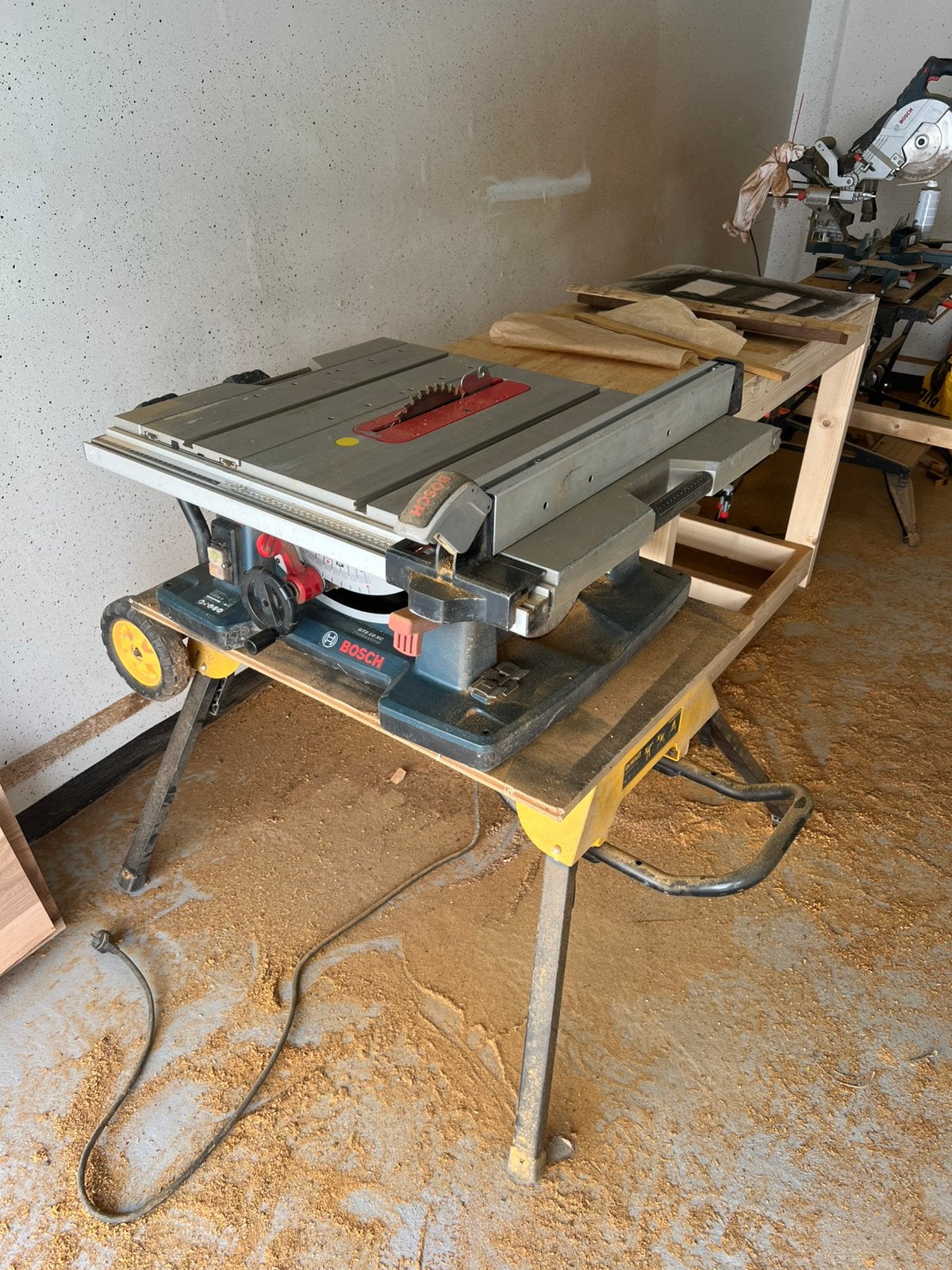 Bosch GTS 10 XC zaagtafel icm onderstel Dewalt, Doe-het-zelf en Verbouw, Gereedschap | Zaagmachines, Ophalen, Gebruikt, Cirkelzaag