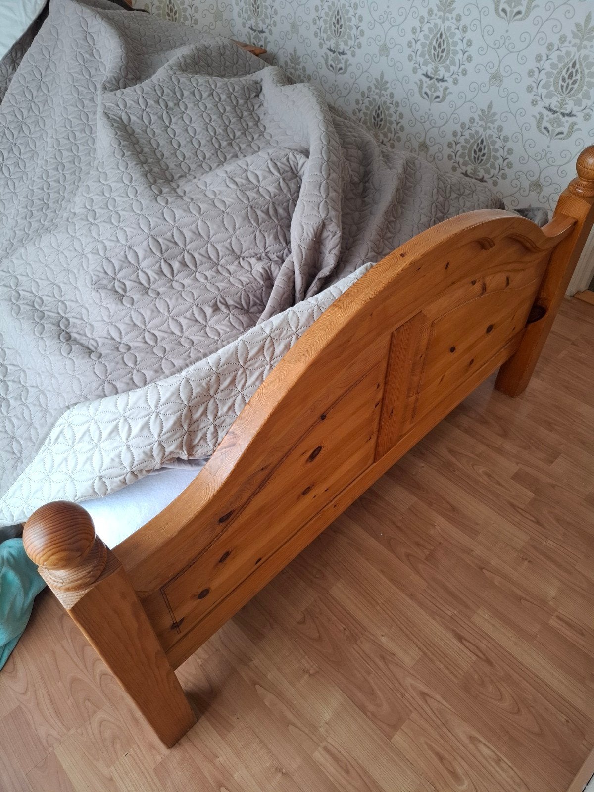 Houten tweepersoons bed 140 met nachtkastjes, Huis en Inrichting, Slaapkamer | Bedden, Ophalen, Gebruikt, Bruin, Tweepersoons