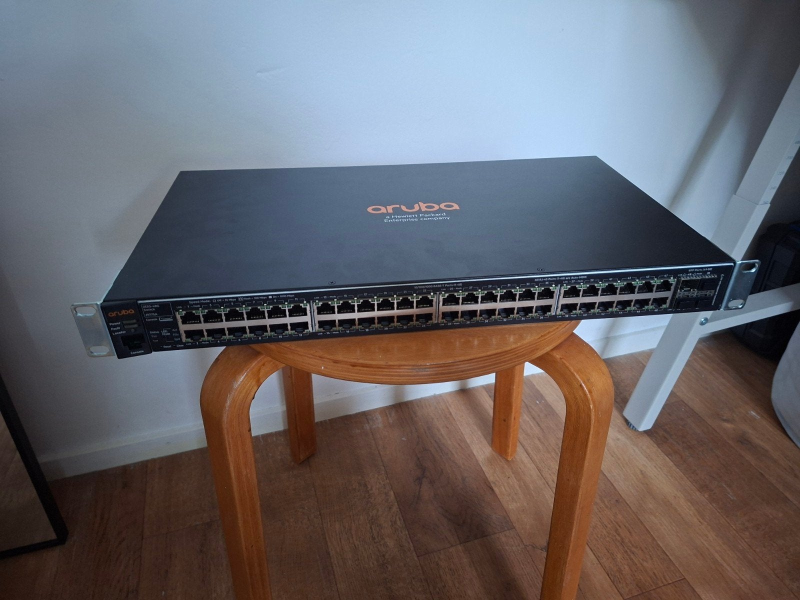 Aruba J9775A 2530-48G Switch, Ophalen of Verzenden, Gebruikt