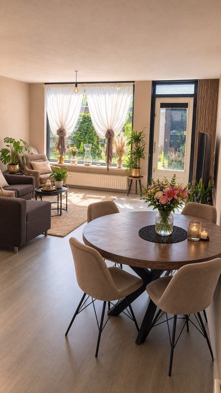NIEUW! Woonruimte te huur Hitchcocklaan, Almere