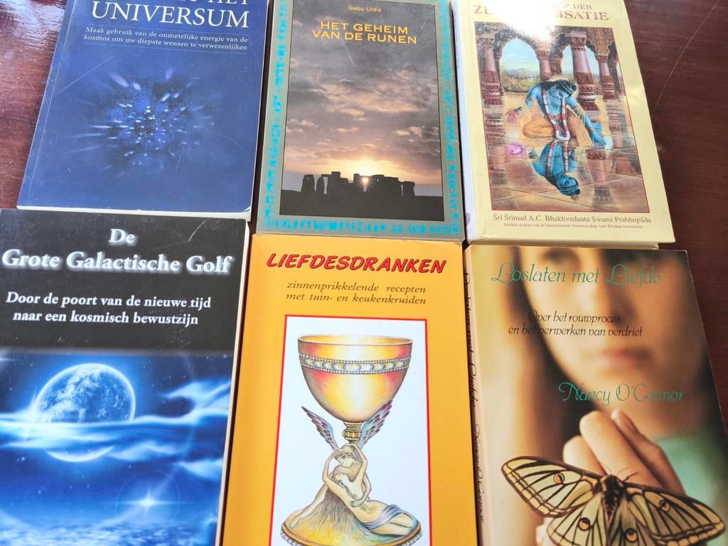 Diverse spirituele boeken - Ontdek innerlijke wijsheid, Ophalen of Verzenden, Gelezen