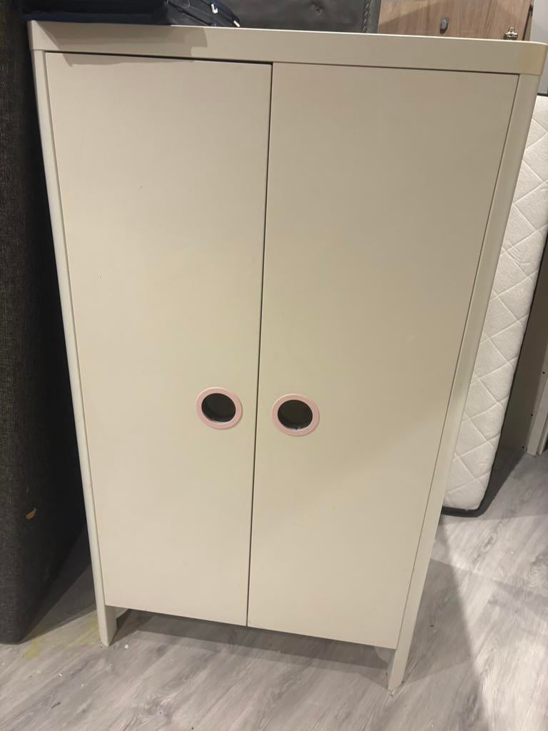 Kinderkast !, Huis en Inrichting, Kasten | Roldeurkasten en Archiefkasten, Ophalen, Gebruikt, 25 tot 50 cm, Minder dan 100 cm