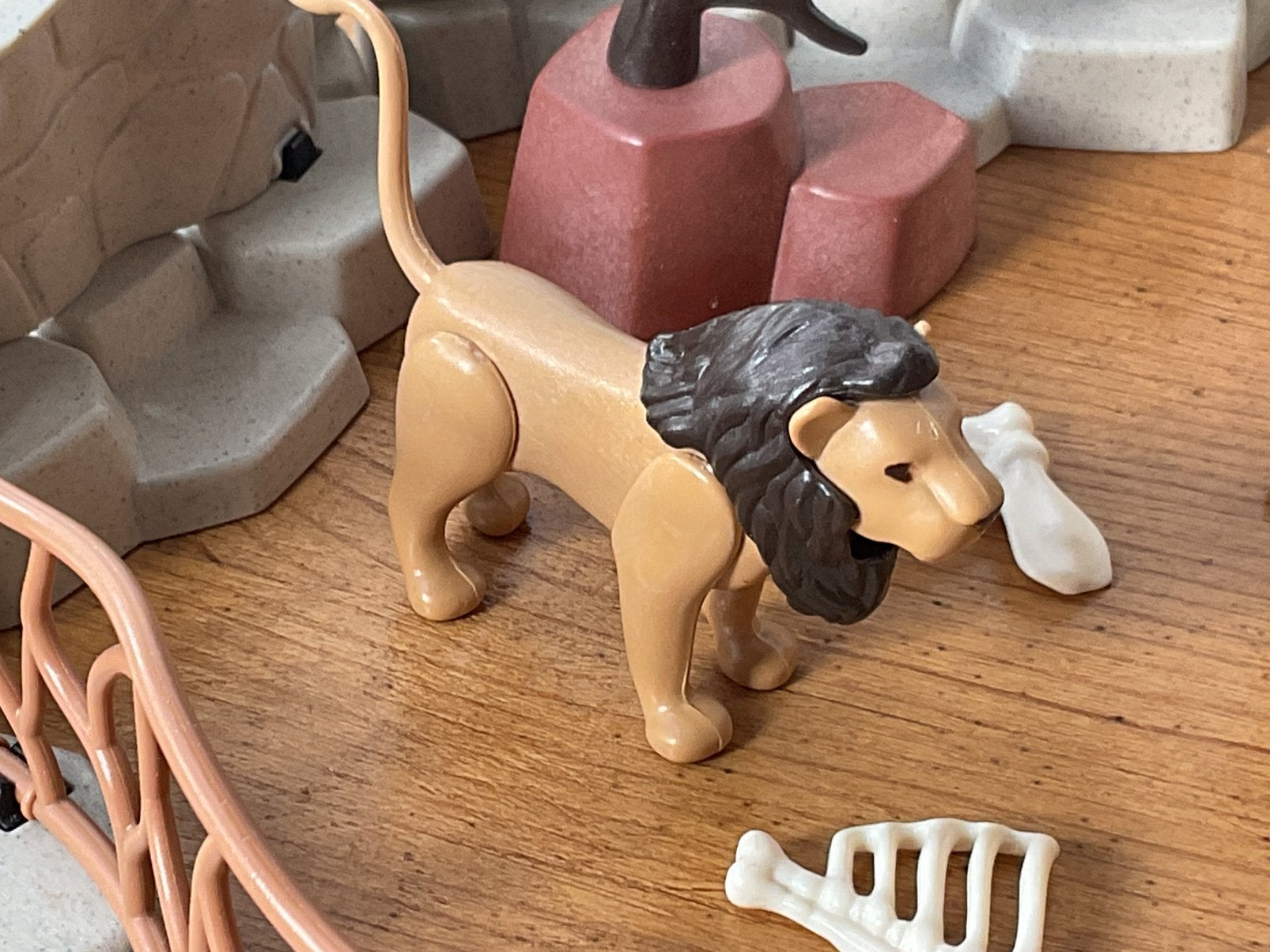 Foto 17 van PLAYMOBIL UITGEBREIDE GROTE DIERENTUIN 🐆 🦏 SUPER LEUK !!