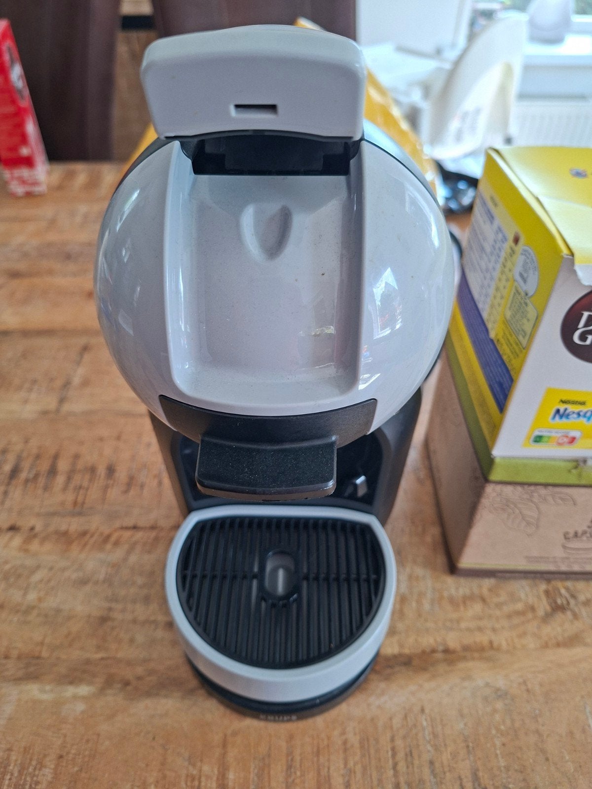 Nescafé Dolce Gusto Krups koffiezetapparaat met capsules, Ophalen, Koffiemachine, Zo goed als nieuw, 1 kopje