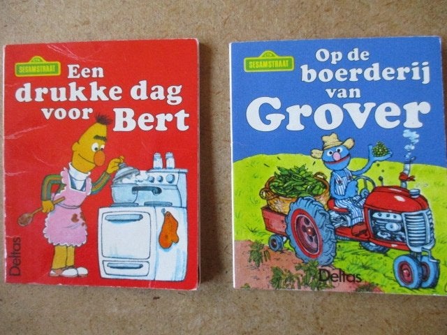 adv7895 sesamstraat miniboekjes, Boeken, Stripboeken, Gelezen, Eén stripboek, Ophalen