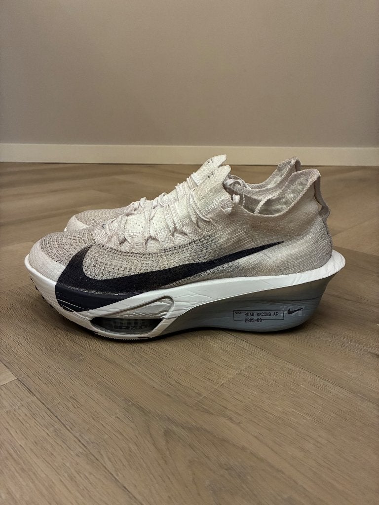 Nike alphafly3 MOET WEG!!!, Sport en Fitness, Loopsport en Atletiek, Ophalen, Zo goed als nieuw, Hardlopen, Hardloopschoenen