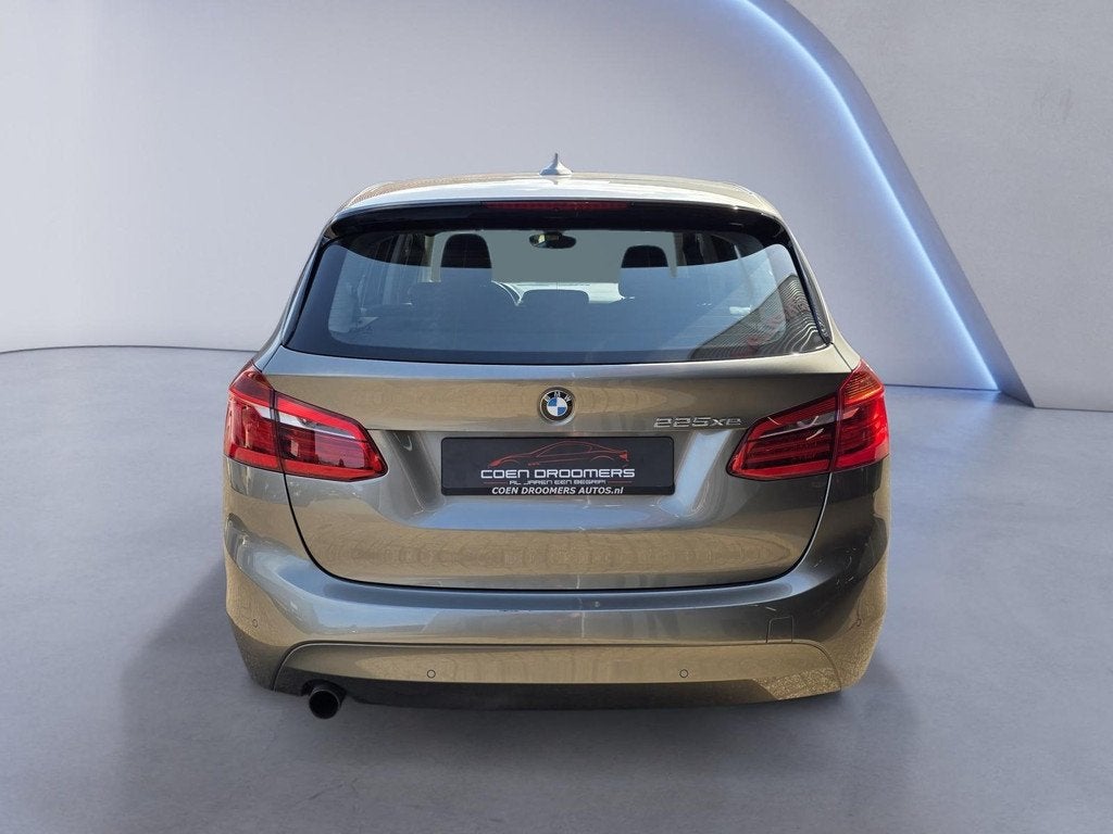 BMW 2-serie Active Tourer 225xe iPerformance /Apple Carplay/, Auto's, BMW, Automaat, 8 kWh, Stof, Gebruikt