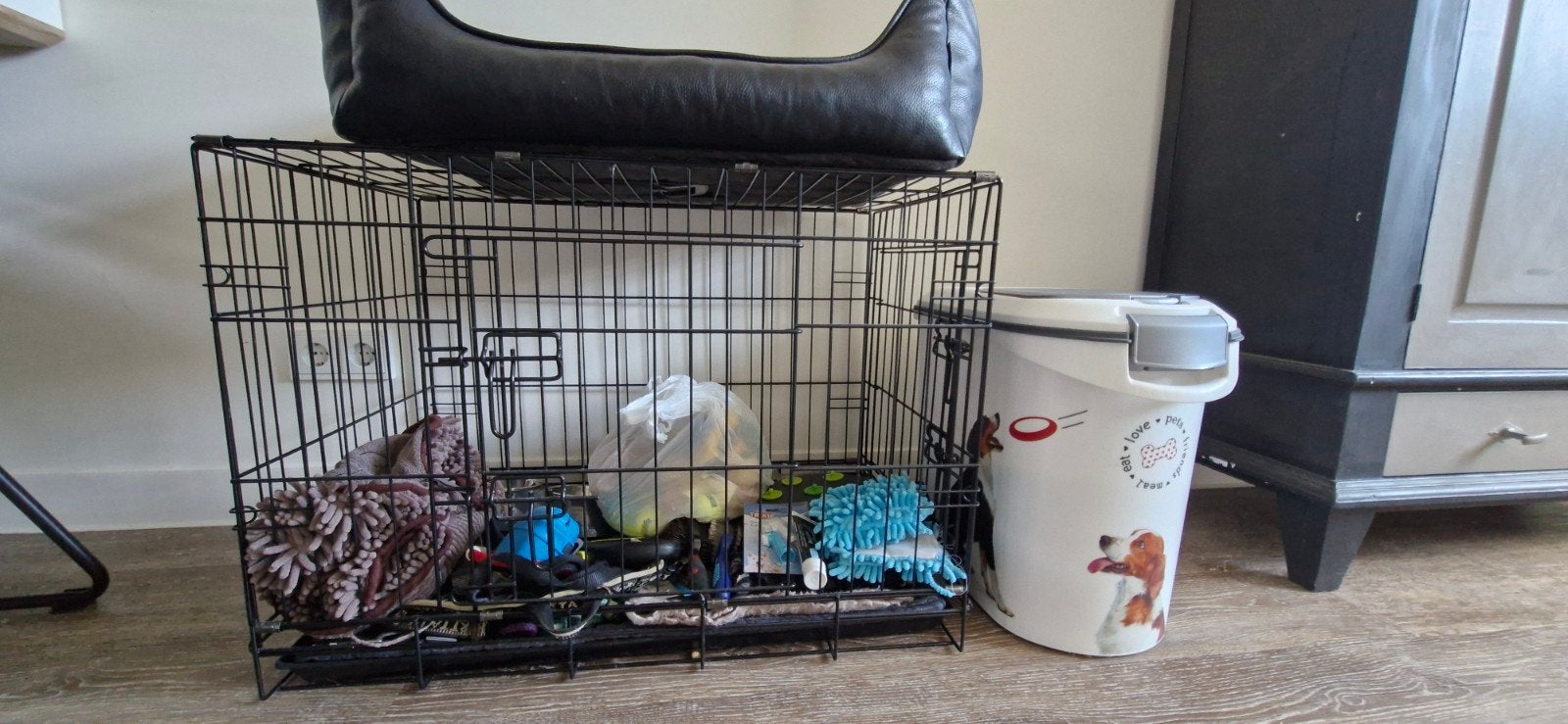 complete uitzet voor middelgrote hond of puppy, Dieren en Toebehoren, Ophalen, Zo goed als nieuw