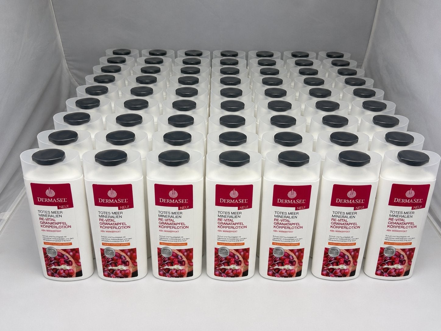 48x partij NIEUWE dermasel lichaamsverzorging cosmetica, Verzenden, ., Nieuw, .