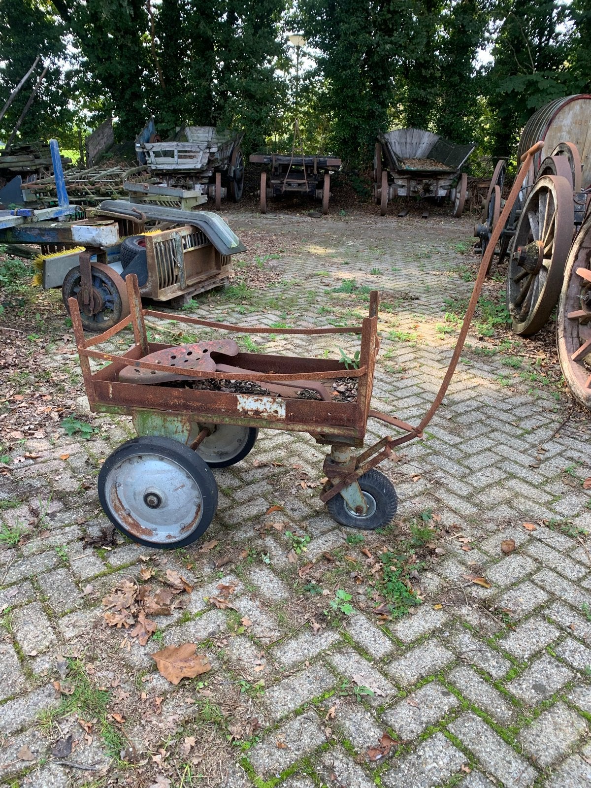 Antieke industreel Fabriekskarretje /Handkar, Ophalen