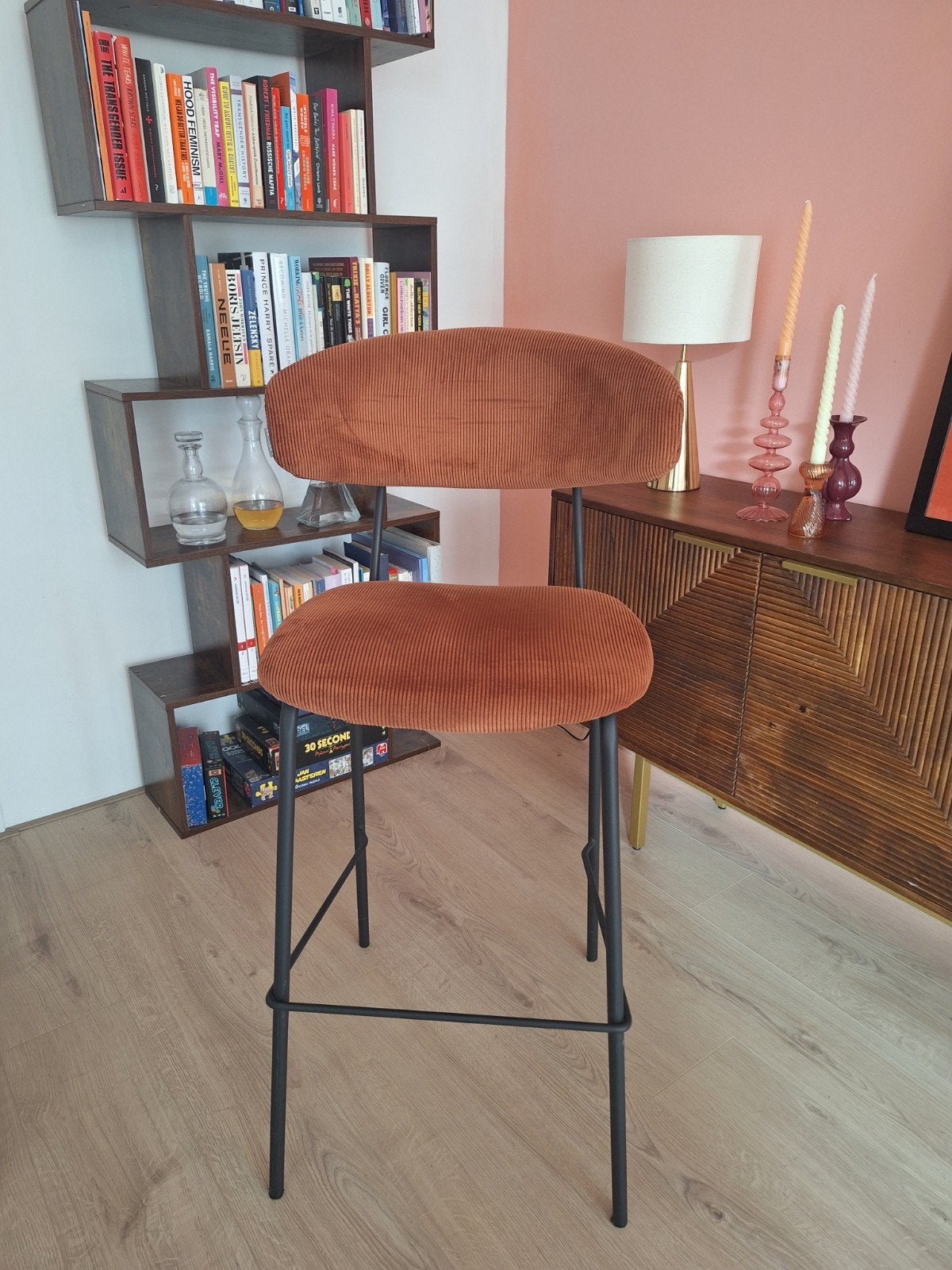 Vier terracotta barstoelen - 72cm zithoogte, 4 krukken, Ophalen, Zo goed als nieuw, 60 tot 90 cm