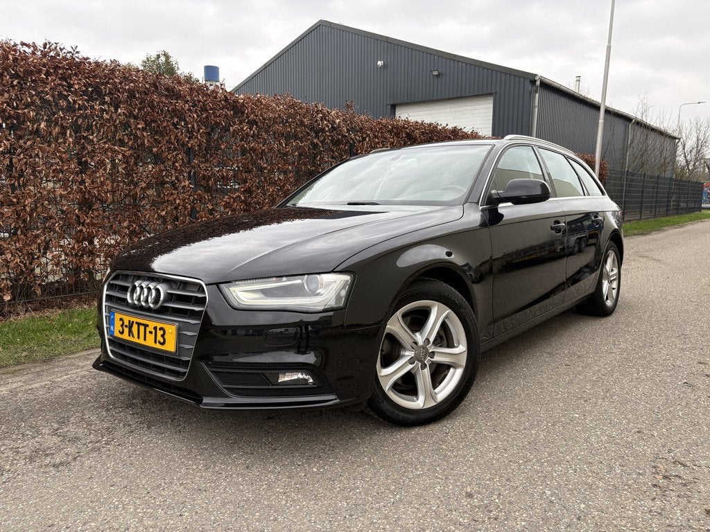 Audi A4 Avant 1.8 TFSI Business Edition / AUTOMAAT / NAVI /, Gebruikt, Euro 6, 4 cilinders, 1505 kg