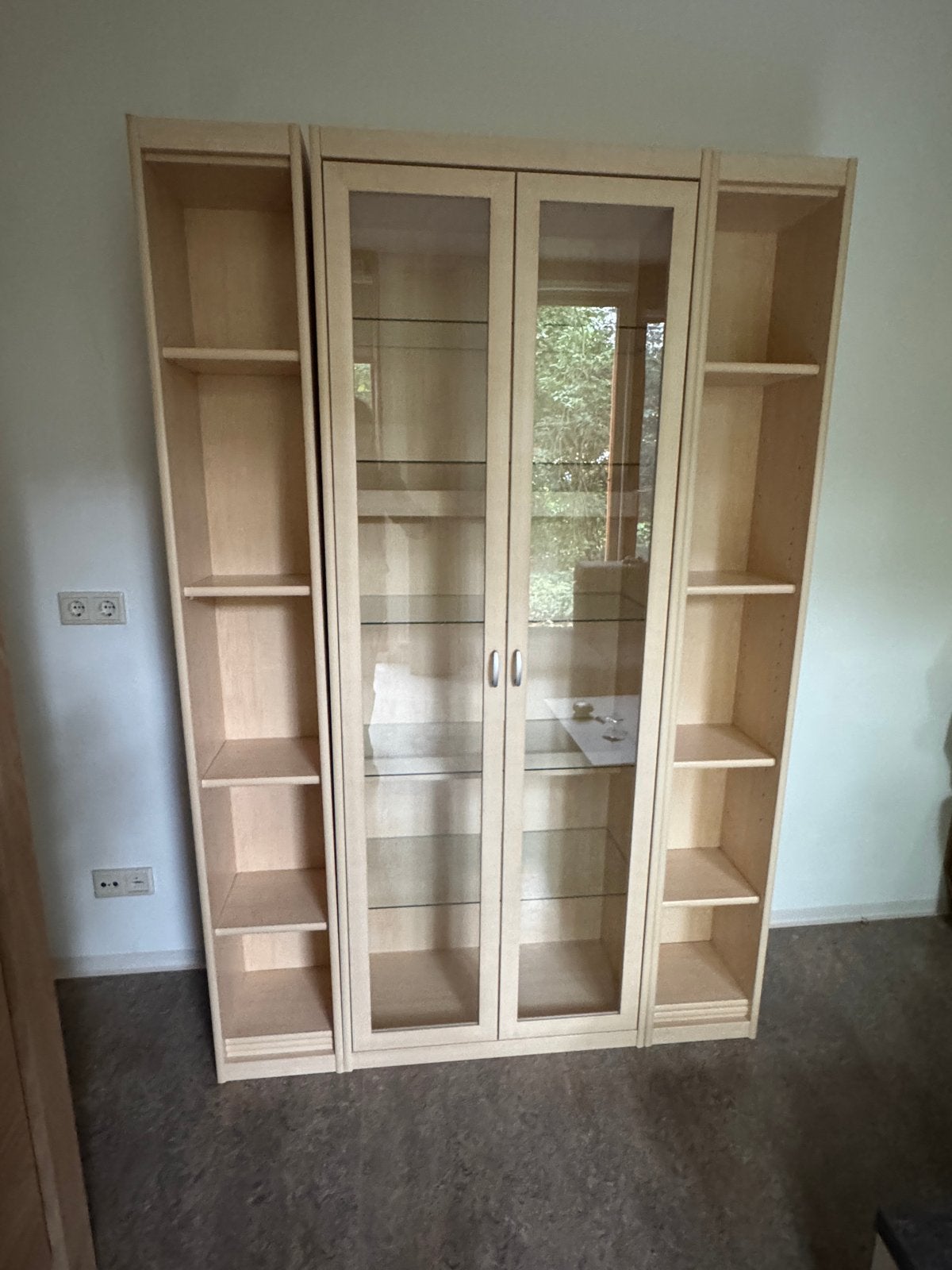 Mooie kastenwand met vitrinekast en verlichting, Huis en Inrichting, Kasten | Boekenkasten, Gebruikt, Ophalen of Verzenden, 200 cm of meer
