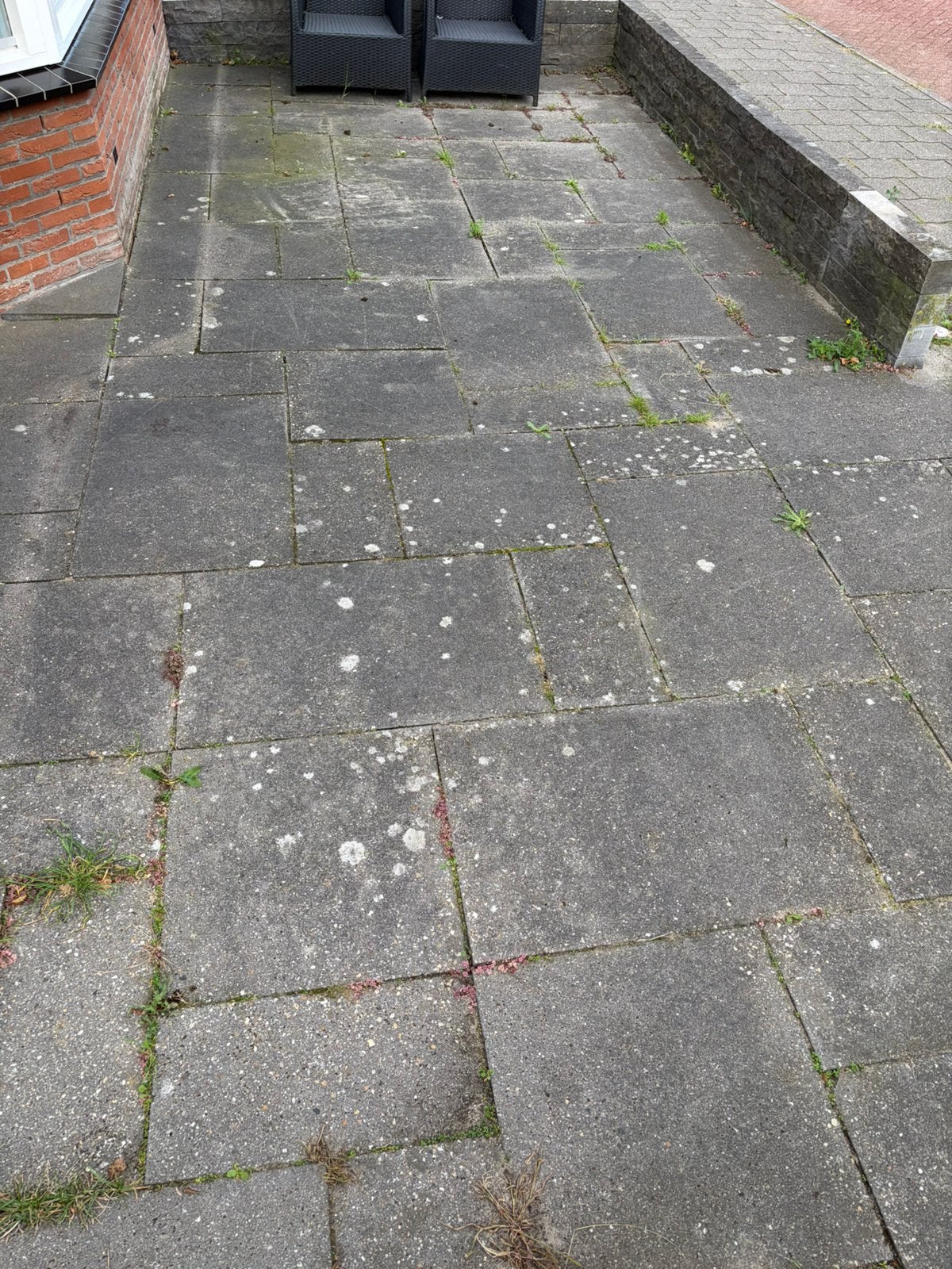 GRATIS - tuintegels en stapelblokken (zelf eruit halen), Tuin en Terras, Ophalen, Gebruikt, 10 m² of meer, Beton